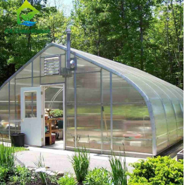 Tanaman Budidaya Single Span Polycarbonate PC Sheet Greenhouse dengan struktur yang stabil dan pemasangan mudah